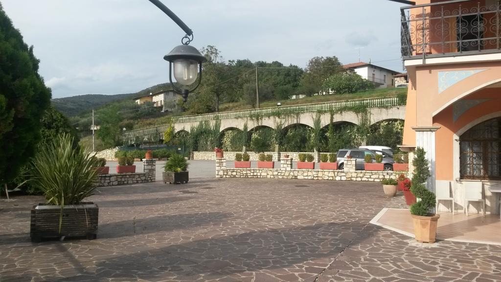 Ristorante Albergo San Michele Ome Exterior foto