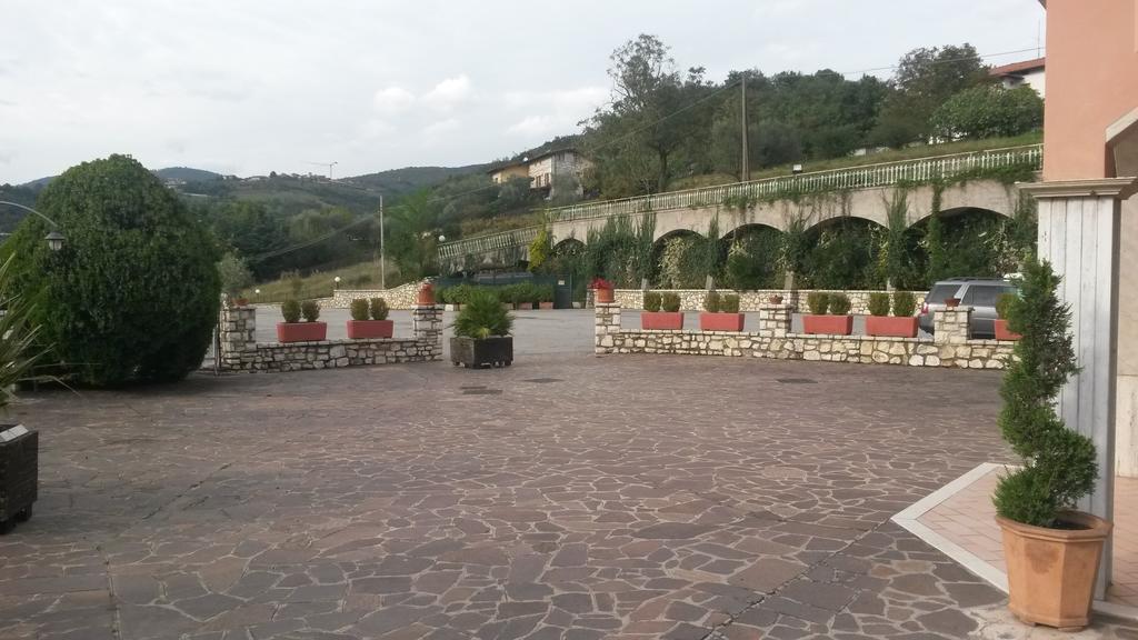 Ristorante Albergo San Michele Ome Exterior foto